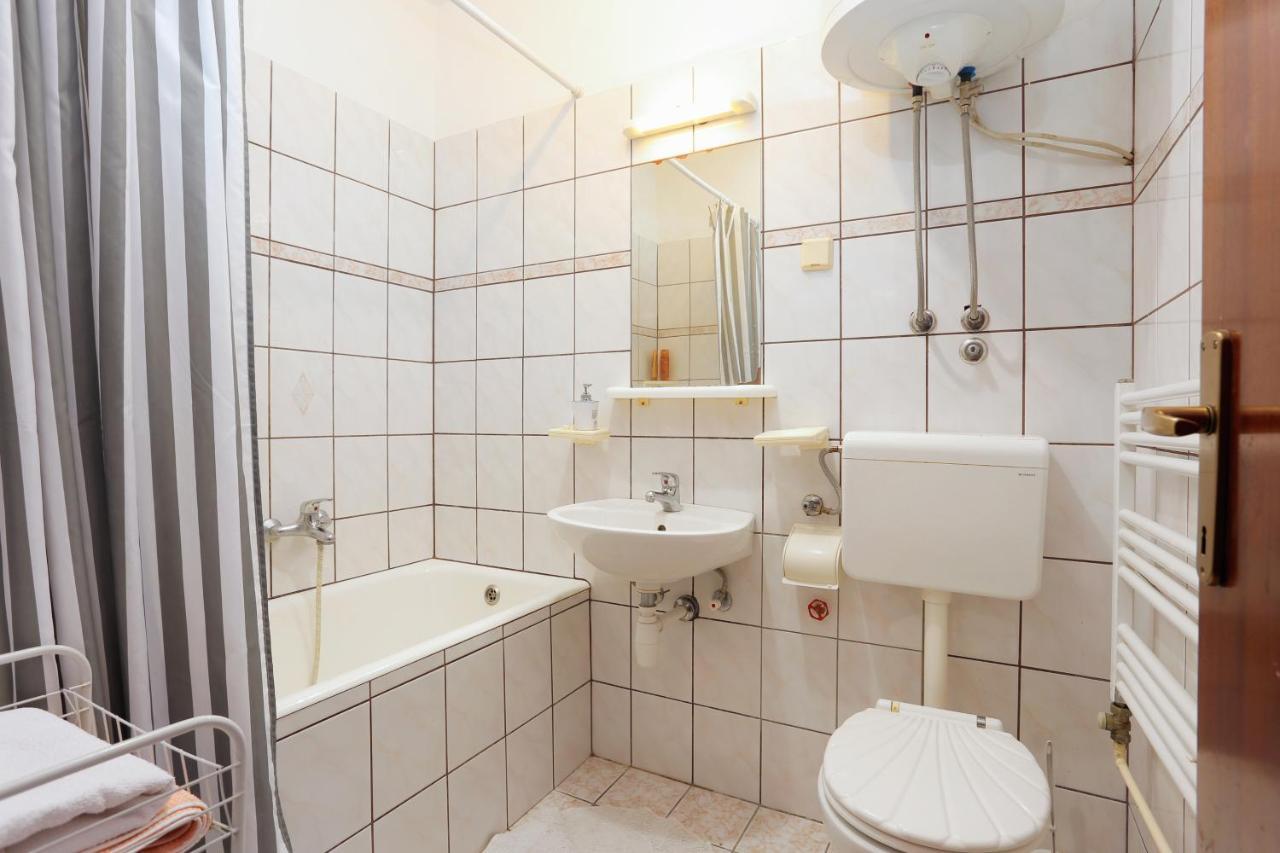 Apartments With A Parking Space Makarska - 5984 Ngoại thất bức ảnh